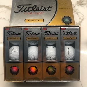 24 Titliest ProV1 golf balls
